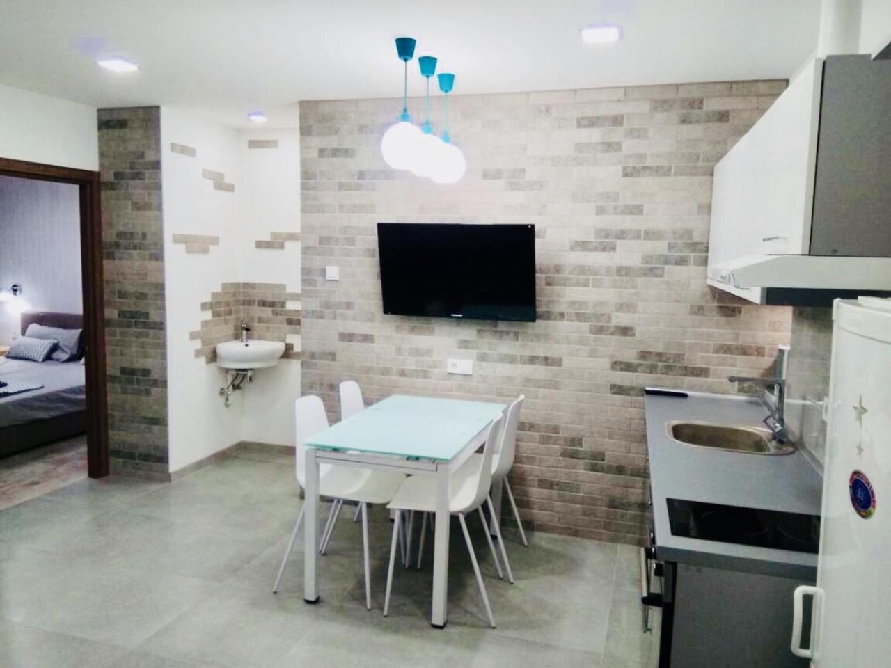 Apartment For Rent In The City Center Of Kharkiv K18 Elinaflats 外观 照片